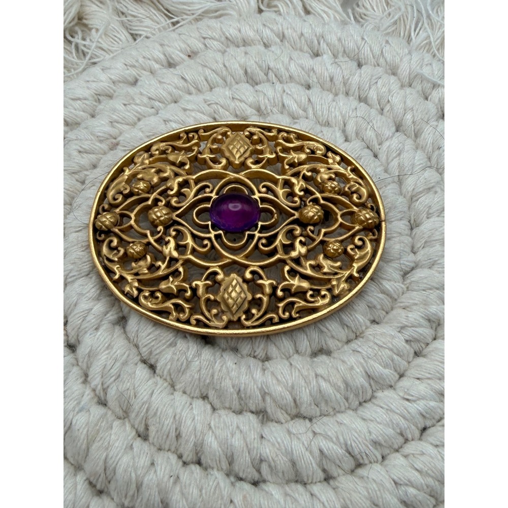 MFA Museum of Fine Arts Vintage Gold Tone Filigree Purple Cabochon Oval Brooch